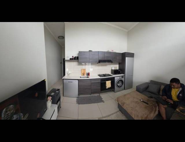 1 BEDROOM APARTMENT FOR SALE IN FOURWAYS